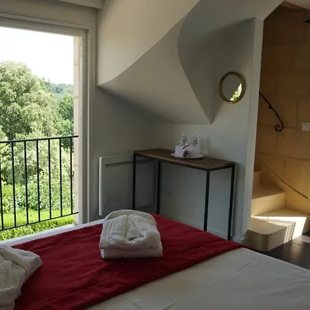Maison d'hôtes Au Clos De Mathilde *
