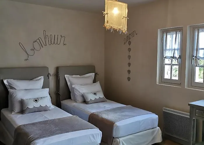 Au Clos De Mathilde Guest house 3*